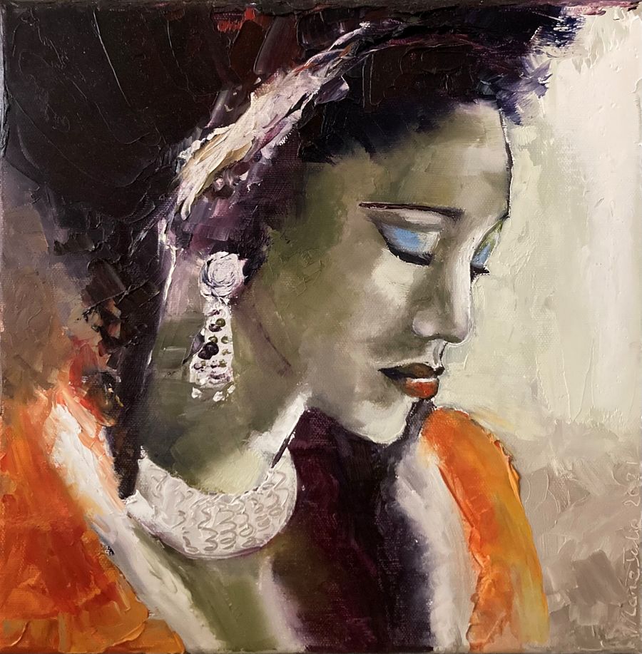 Femme aux bijoux